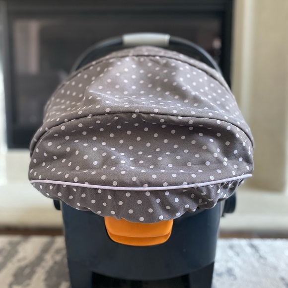 ❌SOLD❌Chicco keyfit 30 car seat - Picture 3 of 9